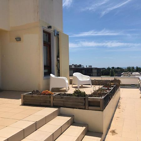 Beautiful Penthouse Apartment With Terrace - 4 Minute Walk To The Beach Troia Buitenkant foto