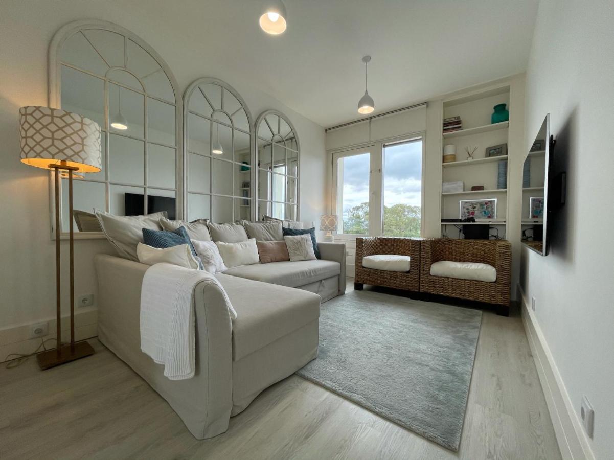 Beautiful Penthouse Apartment With Terrace - 4 Minute Walk To The Beach Troia Buitenkant foto